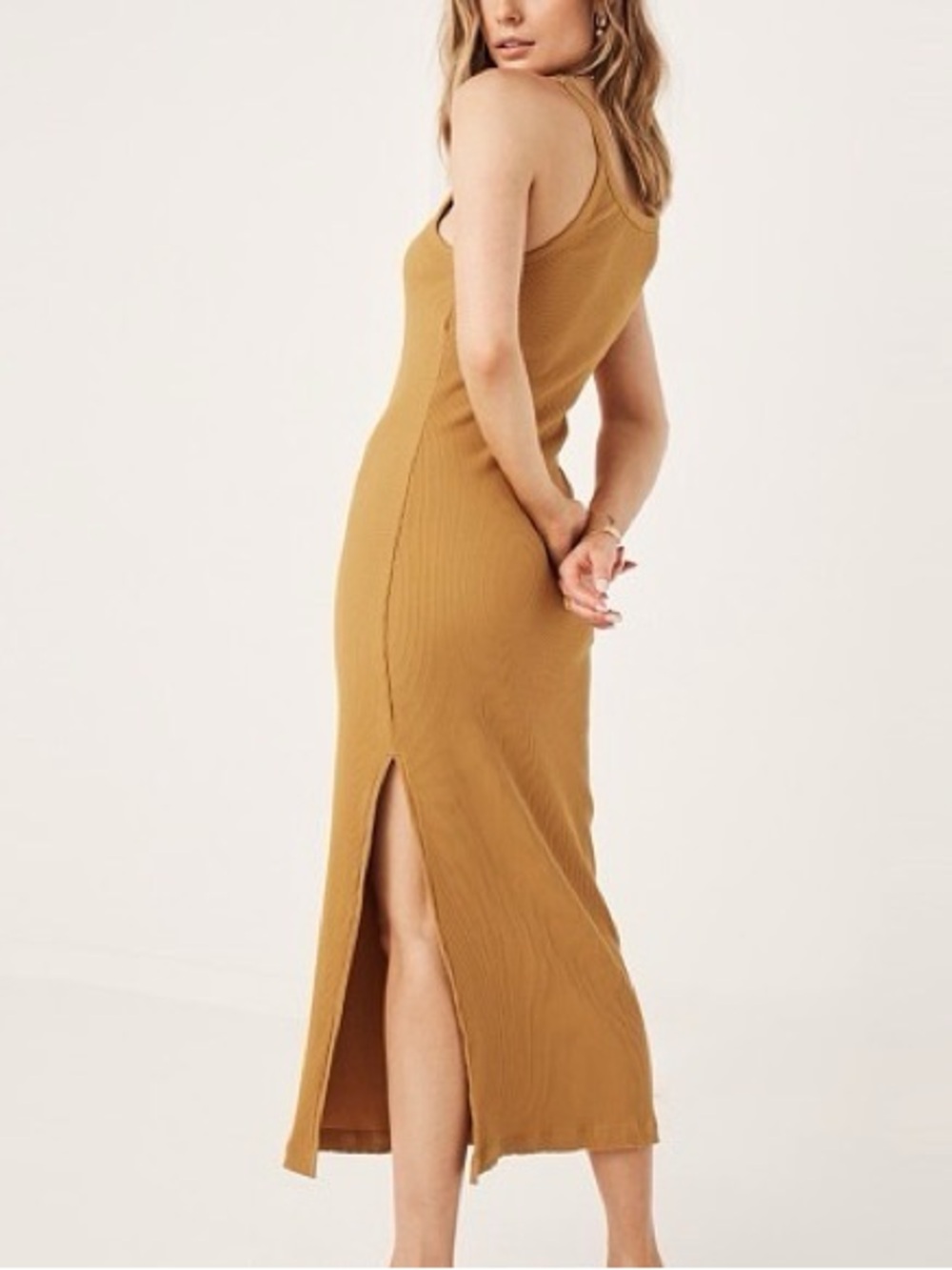 Wild Fable Ribbed racer back midi dress sz. M